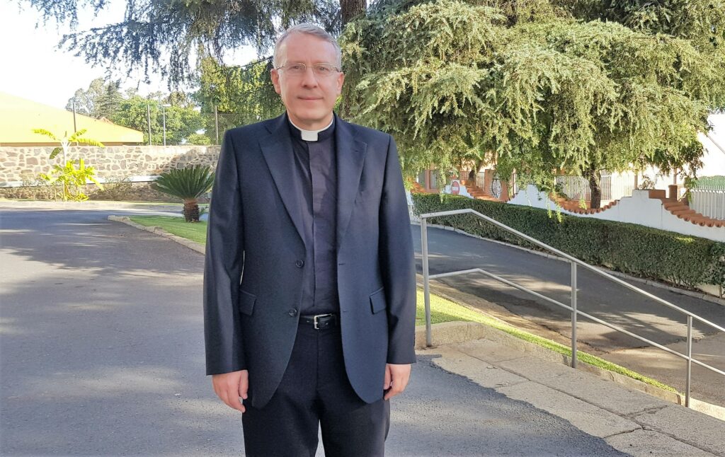 Nuevo vicario de la Costa y el Andévalo: “Mi aportación a esta nueva misión como miembro del Consejo Episcopal estará en conexión con mis experiencias vividas a lo largo de los ya más de veinte años de ministerio sacerdotal”