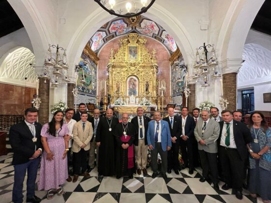 El obispo de Huelva es nombrado Hermano Mayor Honorario de la Hermandad de Nuestra Señora de la Cinta