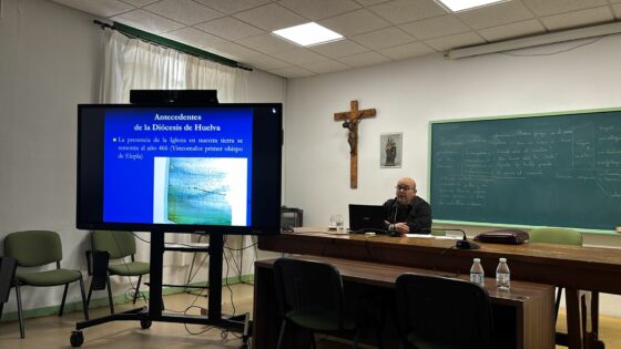 Jornada de formación para sacerdotes de nueva incorporación en el Seminario Diocesano