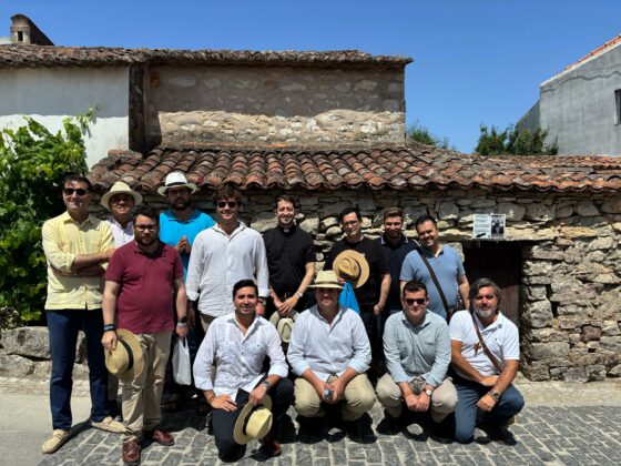 La comunidad del Seminario Diocesano de Huelva culmina el curso con una peregrinación a Fátima